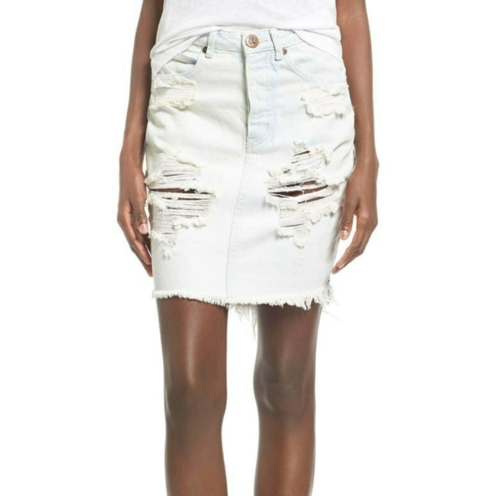 One Teaspoon White distressed denim skirt - Picture 4 of 4